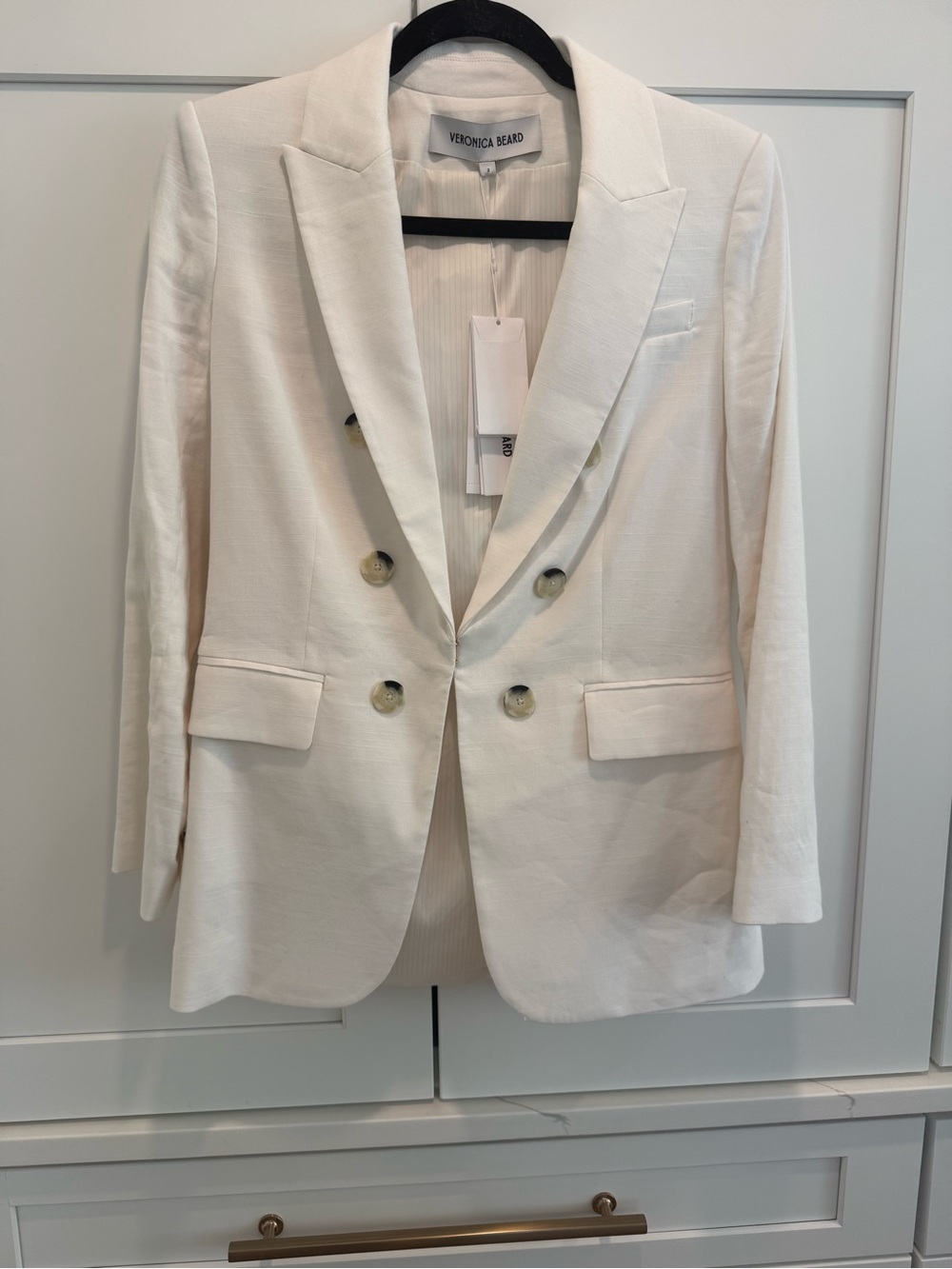 Veronica Beard Off-White Double-Breasted Stretch-Linen Blazer - Picture 2 of 7